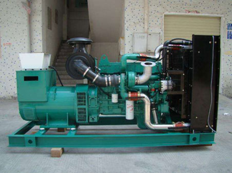 浑江1100kw康明斯柴油发电机组图片 浑江1100kw康明斯柴油发电机组图片